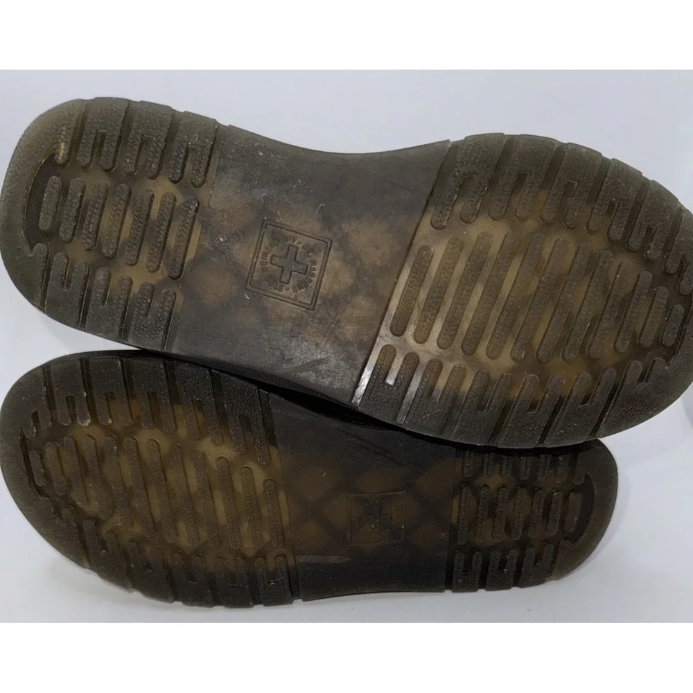Kids Dr. Martens ZAVALA Lace Up Boots 6